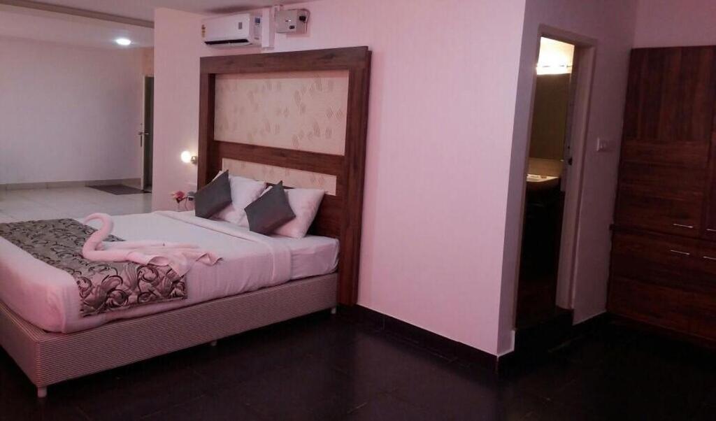 The Garden Asia Resort Μπανγκαλόρ Εξωτερικό φωτογραφία